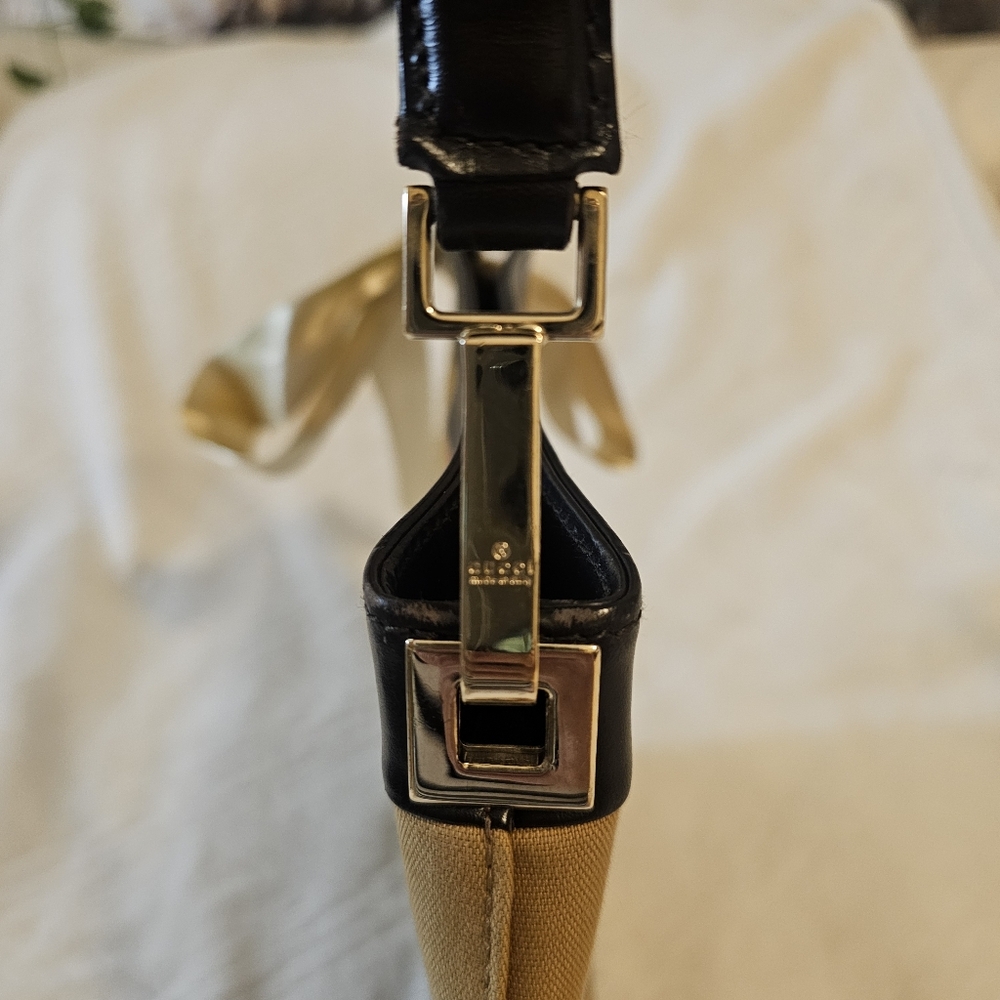 Authentic Gucci Shoulder Bag (Project) - Picture 7 of 16